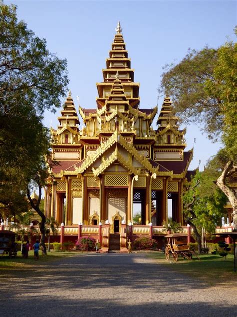 Bagan Golden Palace