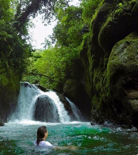 Cascada Nambillo Mindo