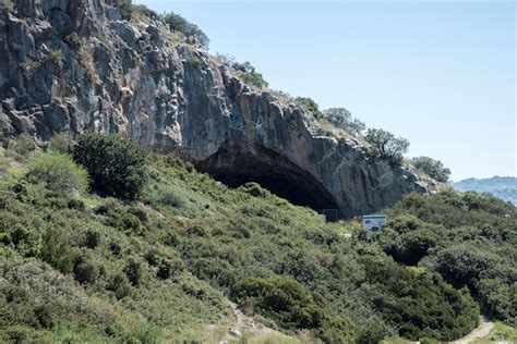 Franchthi Cave & Paralia Argolis