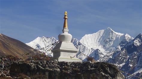 Langtang Monastery Ü