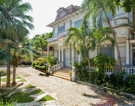 Museum of the People Port-Au-Prince & Around